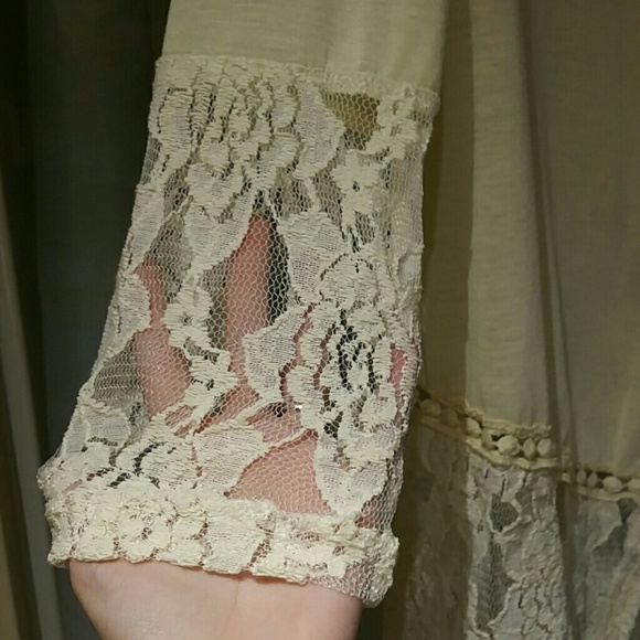 Cover up - Picture 4 of 6